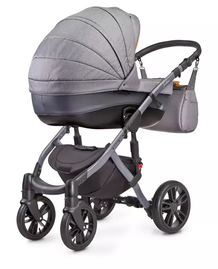 Grijze kinderwagen met accessoires