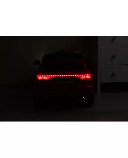 Audi Q8 Rood Accuvoertuig